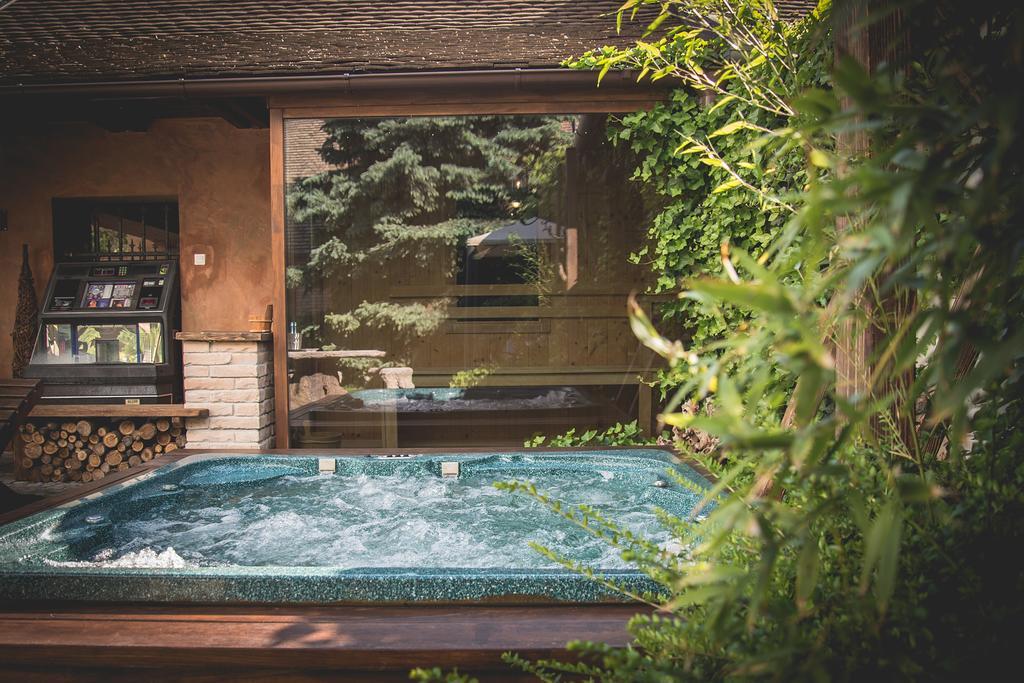 Luxus Wellness Apartman Bekescsaba Exterior foto